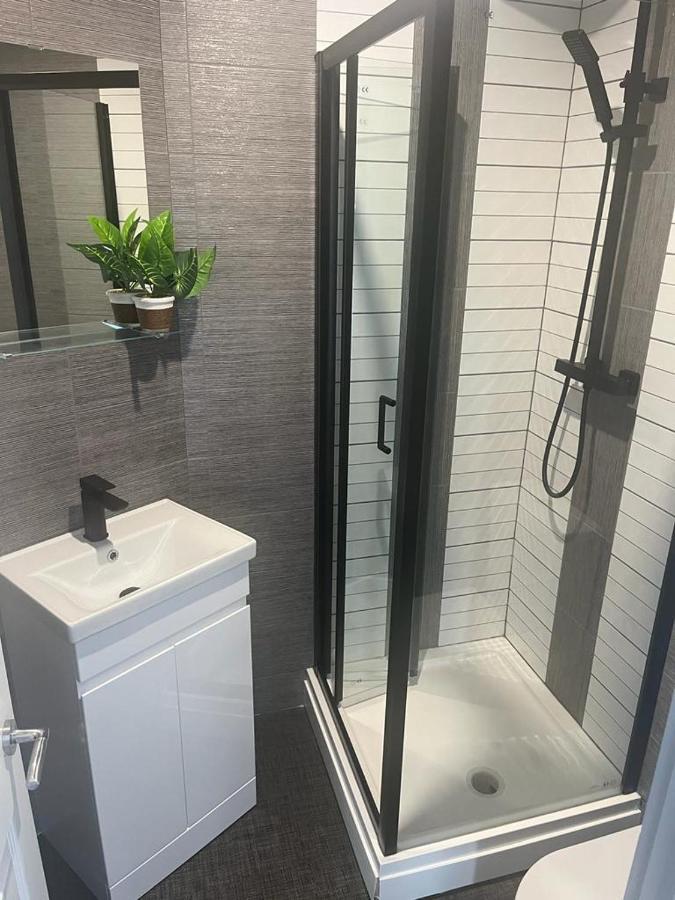 Hotel Rooms Manchester Bagian luar foto